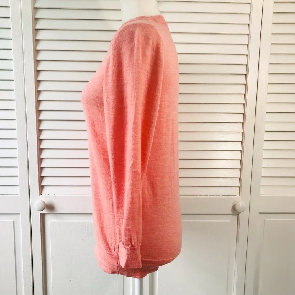3/$25 J. CREW Pink Scoop Neck Sweater Size Medium